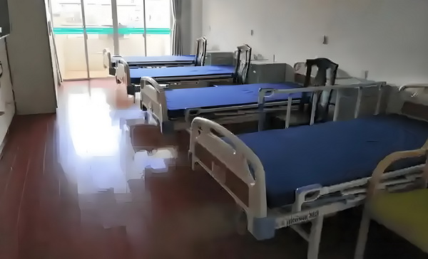 应届硕士毕业生深圳落户政策2025_阿娇一个人独居北京3居室，自称比香港要便宜 独居北京3从自主选择开始
