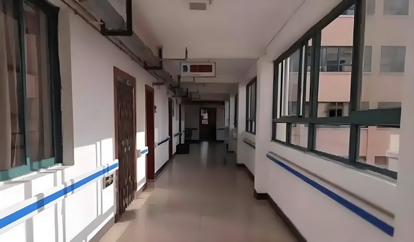 深圳落户条件非应届_签约达成，再见勇士！库里开始慌了，只出不进，金州争冠不现实 开始慌的案类似件中